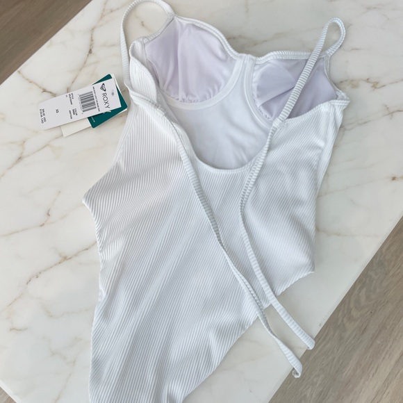 Roxy Love The Muse Rib White One Piece Bikini / NWT - Picture 4 of 8